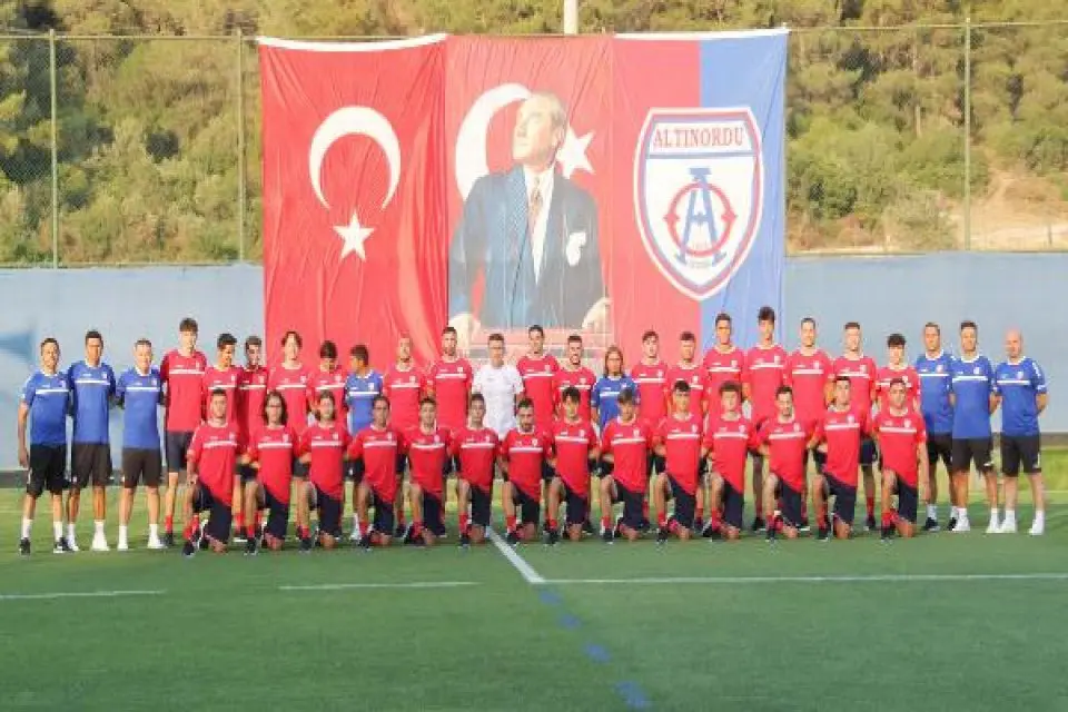 TFF 1'inci Lig'de ge&ccedil;en sezon Play-Off finali oynayan Altınordu, yeni