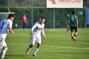 Sezonun ikinci yarı hazırlıklarına Antalya&rsquo;da devam eden Altınordu&rsquo;nun kadrosuna 4