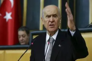 Se&ccedil;im tarihi &ouml;ne alınacak mı? TBMM'de makul tarihin uzlaşmayla belirlenmesi