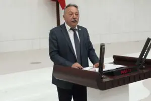 Mecliste g&ouml;r&uuml;ş&uuml;lmekte olan ve limanların işletme s&uuml;relerinin kırk dokuz yıllığına