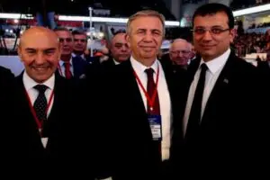 Danıştaydan belediye başkanlarına ilgilendiren &ouml;nemli bir karar alındı.&nbsp;Artık belediye başkanları,