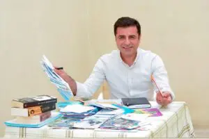 HDP’nin Edirne Cezaevi’nde tutulan eski Eş Genel Başkanı Selahattin Demirtaş,