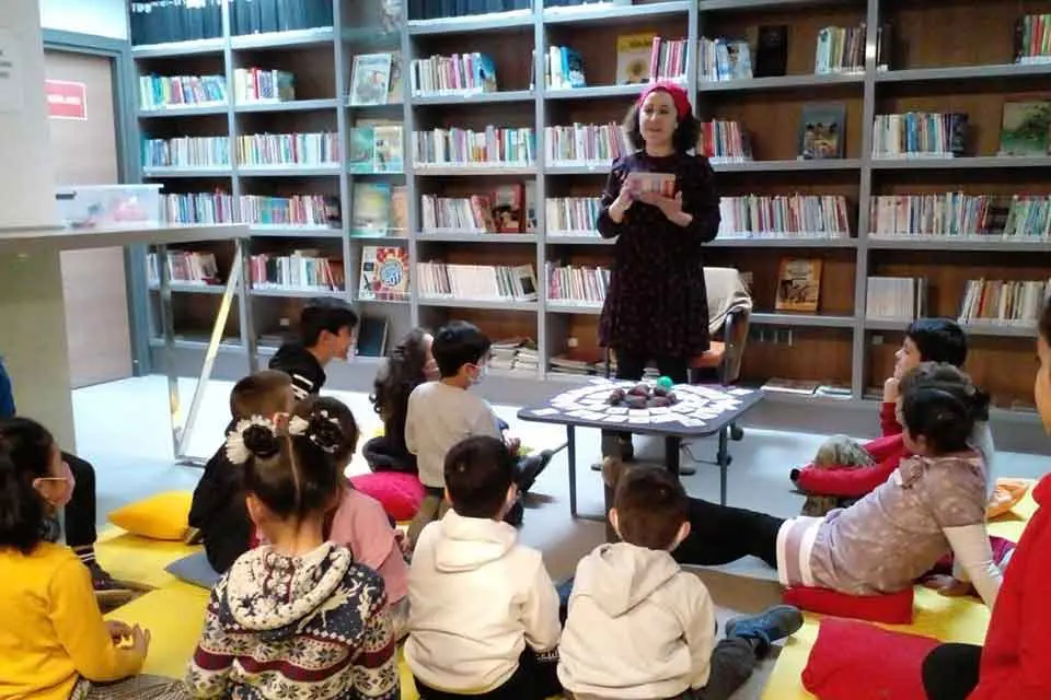 58. K&uuml;t&uuml;phane Haftası sebebiyle &ldquo;K&uuml;t&uuml;phanede Etkinlik Var&rdquo; sloganı ile Prof.