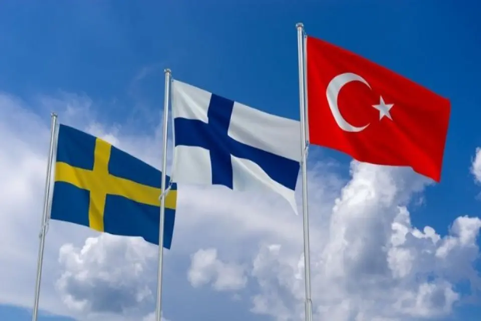 İsve&ccedil; ve Finlandiya'nın NATO'ya &uuml;yelik s&uuml;recinde T&uuml;rkiye ile g&ouml;r&uuml;şmeleri s&uuml;rerken,