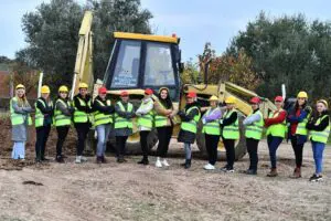 İzmir B&uuml;y&uuml;kşehir Belediye Başkanı Tun&ccedil; Soyer&rsquo;in toplumsal cinsiyet eşitliği vizyonu