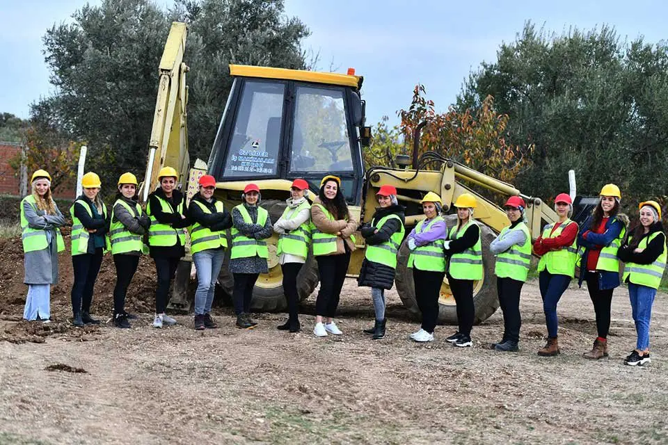 İzmir B&uuml;y&uuml;kşehir Belediye Başkanı Tun&ccedil; Soyer&rsquo;in toplumsal cinsiyet eşitliği vizyonu