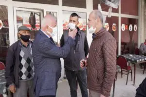 Son d&ouml;nemde rekor d&uuml;zeyde altyapı yatırımının yapıldığı Kemalpaşa&rsquo;nın Ulucak Mahallesi&rsquo;nde