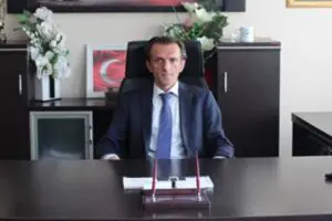 Aydın'ın Kuyucak il&ccedil;e Kaymakamı Yılmaz Kurt, Didim'de &ouml;l&uuml; bulundu. Cumhuriyet