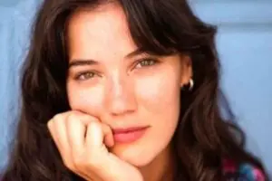 Pınar Deniz'in amcası Velit Deniz hayatını kaybetti. Bu nedenle Deniz'in
