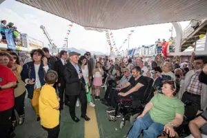 Engelsiz yaşam yolunda projeler yürüten İzmir Büyükşehir Belediyesi, engelli vatandaşlar