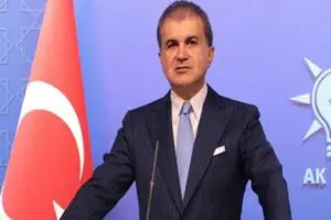 AK Parti S&ouml;zc&uuml;s&uuml; &Ouml;mer &Ccedil;elik, erken se&ccedil;im tartışmalarıyla ilgili a&ccedil;ıklama