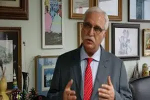 Sağlık Bakanlığı Koronavir&uuml;s Bilim Kurulu &uuml;yesi Prof. Dr. Tevfik &Ouml;zl&uuml;,