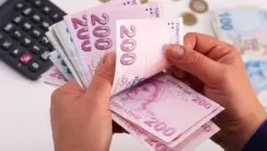 Komisyonun çalışmalarını temmuz ayında tamamlaması, asgari ücretlilerin ara zamlı maaşlarını