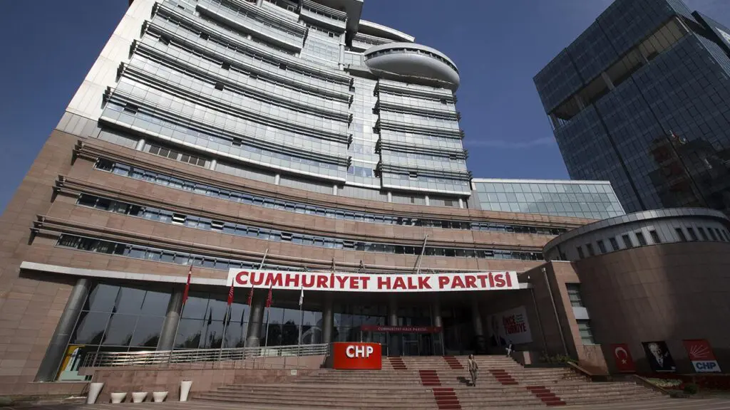 CHP İl Başkanları Toplantısı başladı... Gündem değişim çağrıları ve Kurultay takvimi