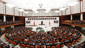 AK Parti Grup Başkanvekili Muhammet Emin Akbaşoğlu, 28’inci dönemin ilk kanun teklifinin,