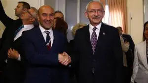 İzmir Büyükşehir Belediye Başkanı Tunç Soyer, Halk TV’de yayınlanan “Sansürsüz”