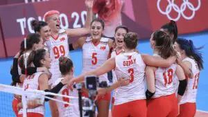 Sporseverlerin heyecanla takip ettiği voleybol maçları, Türkiye’de TRT Spor kanalında