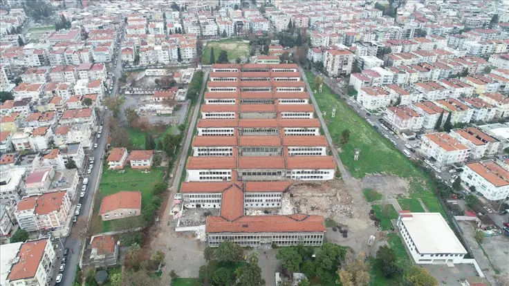 Çevre, Şehircilik ve İklim Değişikliği Bakanlığı’nın Buca Cezaevi arazisiyle ilgili