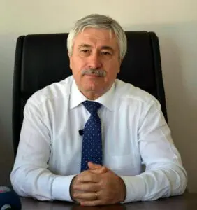 İZMİR’de, 2017 yılından bu yana hakkında FETÖ’den yakalama kararı olan
