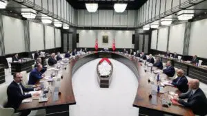 Yarın gerçekleşecek Kabine toplantısında gündem Körfez sermayesi ve tahıl koridoru