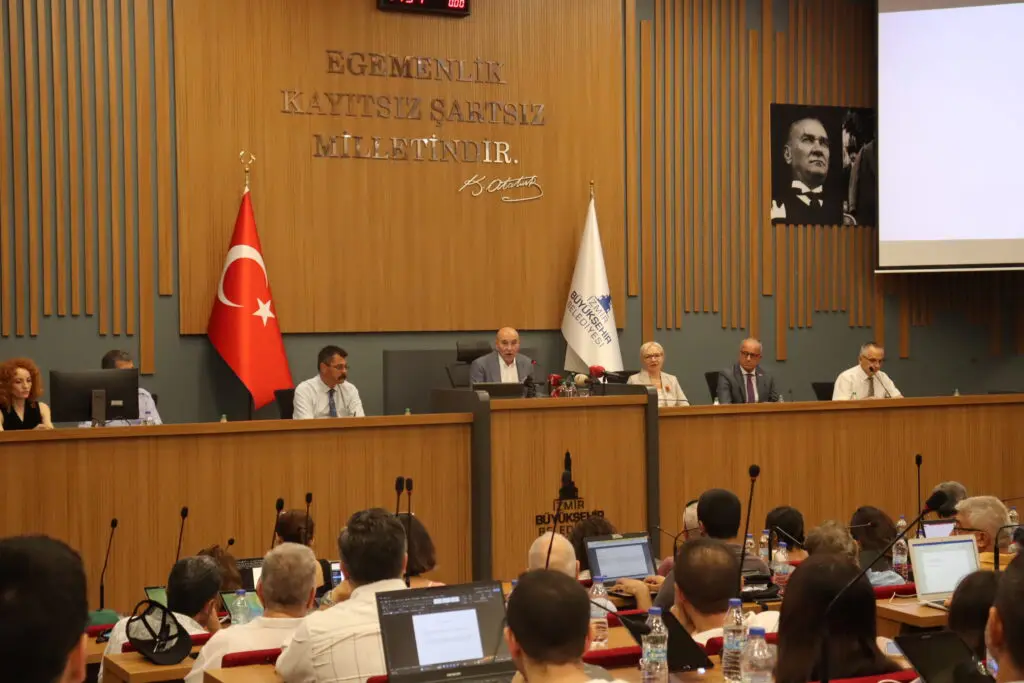 tunç soyer 
