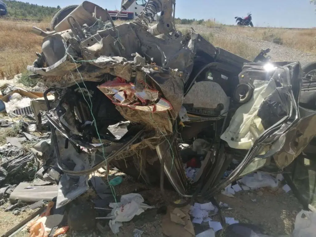 Isparta’da trafik kazası: 2’si ağır 4 kişi yaralandı