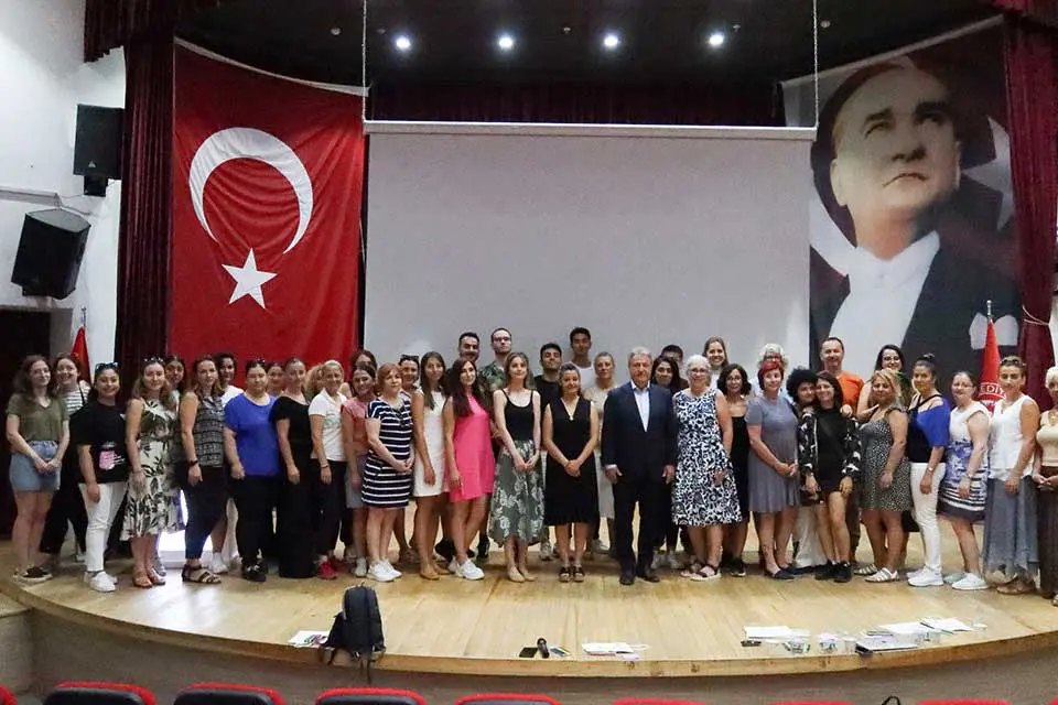 Bornova 2023’te de STK’ların evi oldu 2 Bornova 2023’te de STK’ların evi oldu