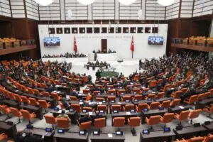 Chp Ankara Milletvekili Umut Akdoğani kamuda mülakatın kaldırılması için teklif