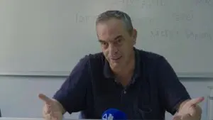 DEMOKRAT GÜNDEM-RÖPORTAJ HABER: Türkiye’de mültecilerin yaşadığı sorunlar ya da mülteciler