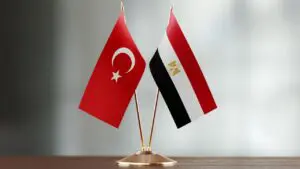 Mısır’la ilişkilerde normalleşme devam ederken bugün önemli bir ziyaret gerçekleşecek.