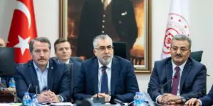 Yaklaşık 4 milyon memur ve 2,5 milyon memur emeklisini ilgilendiren