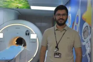 Tıpta görüntüleme yöntemi olan MR (manyetik rezonans) cihazlarında kapalı kalma