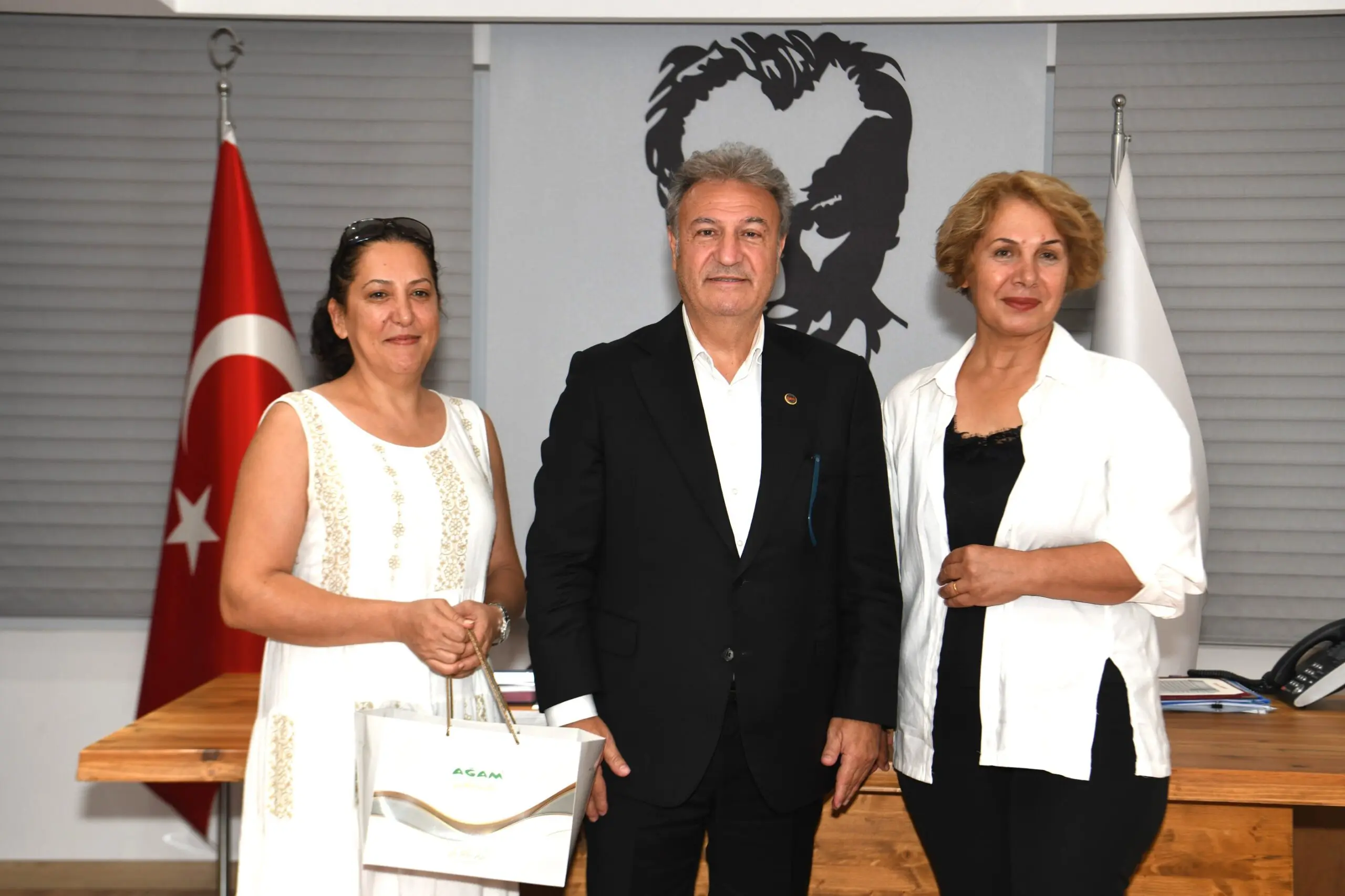 Depremin üzerinden 8 ay geçmesine rağmen bölge insanının halen zor