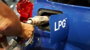 Brent petrol ve dolar kurundaki hareketlilik ile KDV ve ÖTV