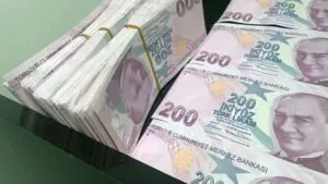 Hazine ve Maliye Bakanı Mehmet Şimşek, kredi garanti sistemi kapsamında KOBİ’ler
