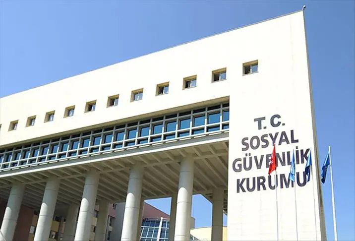 SGK'nın yılın ilk yarısındaki açığı 10 milyar TL’ye yaklaştı 4 SGK