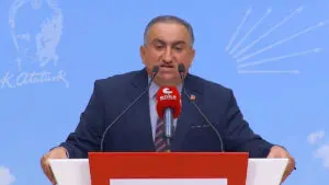 CHP’li Ünal Karahasan, CHP Genel Merkezi’nde düzenlediği bir basın toplantısıyla