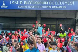İzmir Büyükşehir Belediyesi tarafından “yerinde hizmet” anlayışıyla kentin dört bir