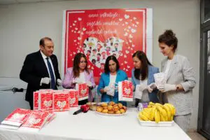 Balçova Belediyesi, İlkokul birinci sınıfa giden ve ailesinin maddi durumu