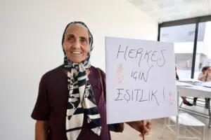 Vatandaş Katılım Birimi’nin koordinasyonuyla düzenlenen buluşmalarda kadınlar, çalışma grupları oluşturarak