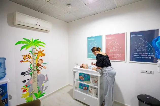 Karşıyaka’da bebek bakım odaları yaygınlaşıyor 5 Karşıyaka’da bebek bakım odaları yaygınlaşıyor