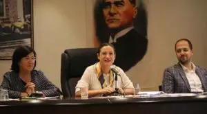 Bütçenin yapılmasında emeği geçen herkese ve belediye meclisi üyelerine teşekkür