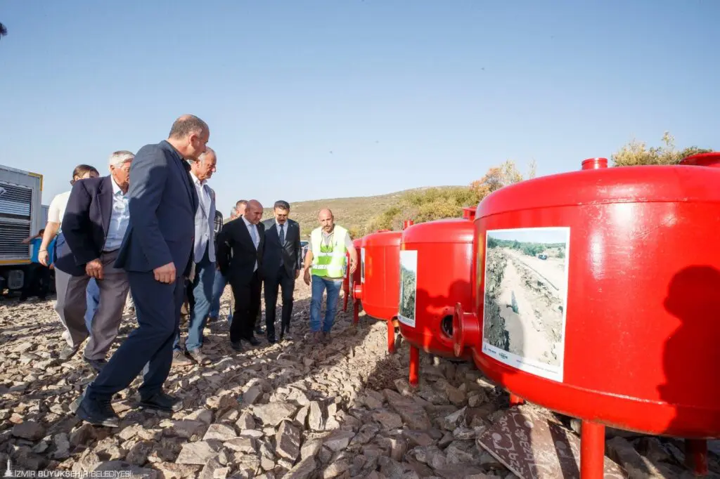 İzmir'de kuraklığa 'damlama sulama' çözümü: 545 çiftçiye can suyu olacak