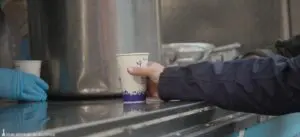 İzmir Büyükşehir Belediyesi üniversite öğrencileri için başlattığı “Günaydın Çorbası” geleneği