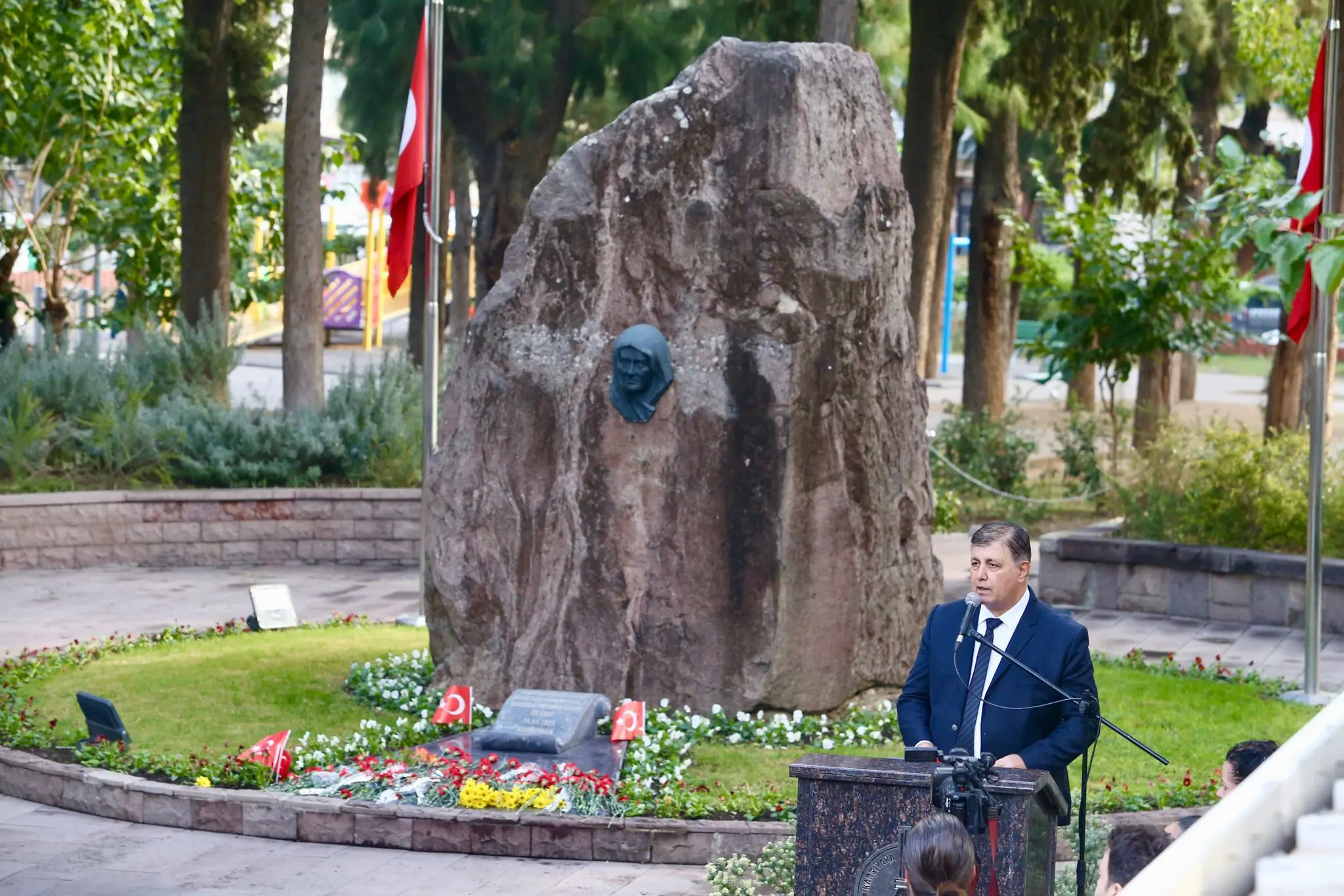 Türkiye Cumhuriyeti’nin kurucusu, Ulu Önder Gazi Mustafa Kemal Atatürk ebediyete