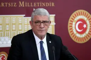 İYİ Parti Grup Başkanvekili ve İzmir Milletvekili Müsavat Dervişoğlu TBMM’de