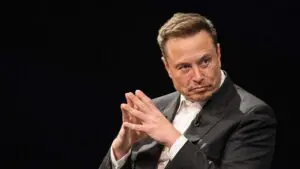 Elon Musk, yeni yapay zeka şirketi xAI’ın ilk yapay zekası