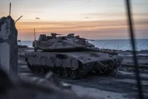 Gazze Şeridi’nde İsrail işgali yayılıyor. Hamas, 5 günlük ateşkes karşılığında