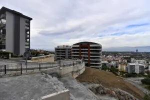 İzmir Büyükşehir Belediyesi, Narlıdere’de iki yıl önce aşırı yağışlar nedeniyle