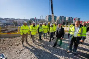 İzmir tarihinin en büyük raylı sistem yatırımı Buca Metrosu için